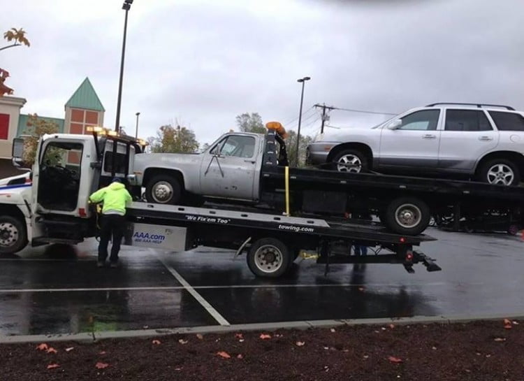 towing-the-tow-truck